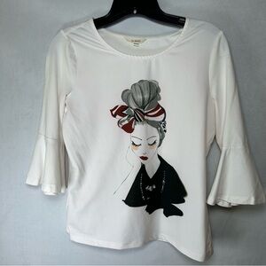 La Babite Graphic Face Print Top S/M – Ivory 3/4 Bell Sle|eve